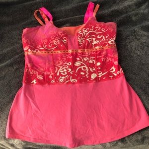 Lululemon built in bra top